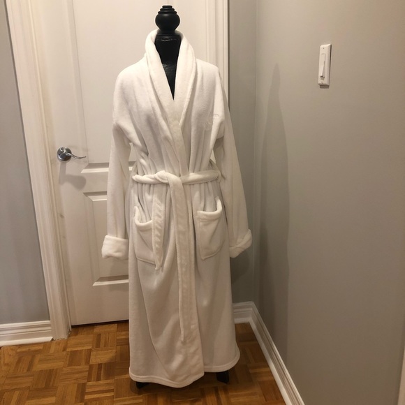 Restoration Hardware Other - Restoration Hardware LUXURY PLUSH LONG ROB…